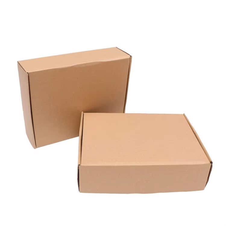 Brown Plain Mailing Boxes